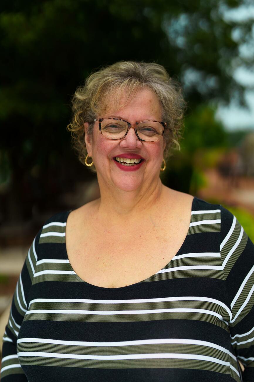 Headshot of Professor of Nursing Jennifer Ort.